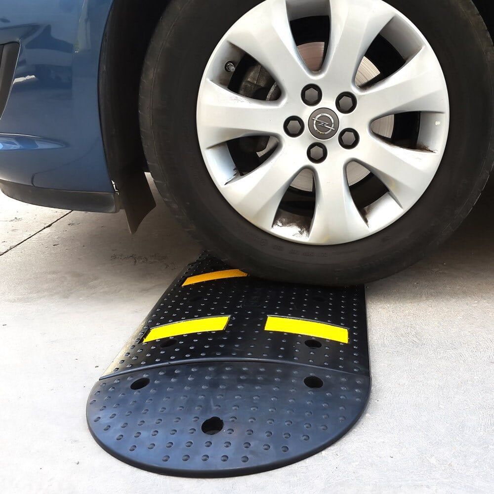 Trafik Kasisleri Kauçuk Şaseli Kasis Kauçuk Yol Kasisi Hız Kesici Tümsek 6 Metre (50x40 cm)